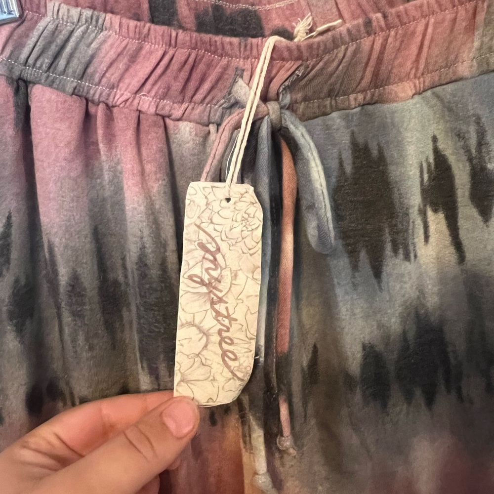 Mystree cotton joggers size small NWT - Picture 4 of 5